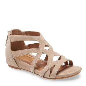 Comfortiva Mayra Sandel Wide